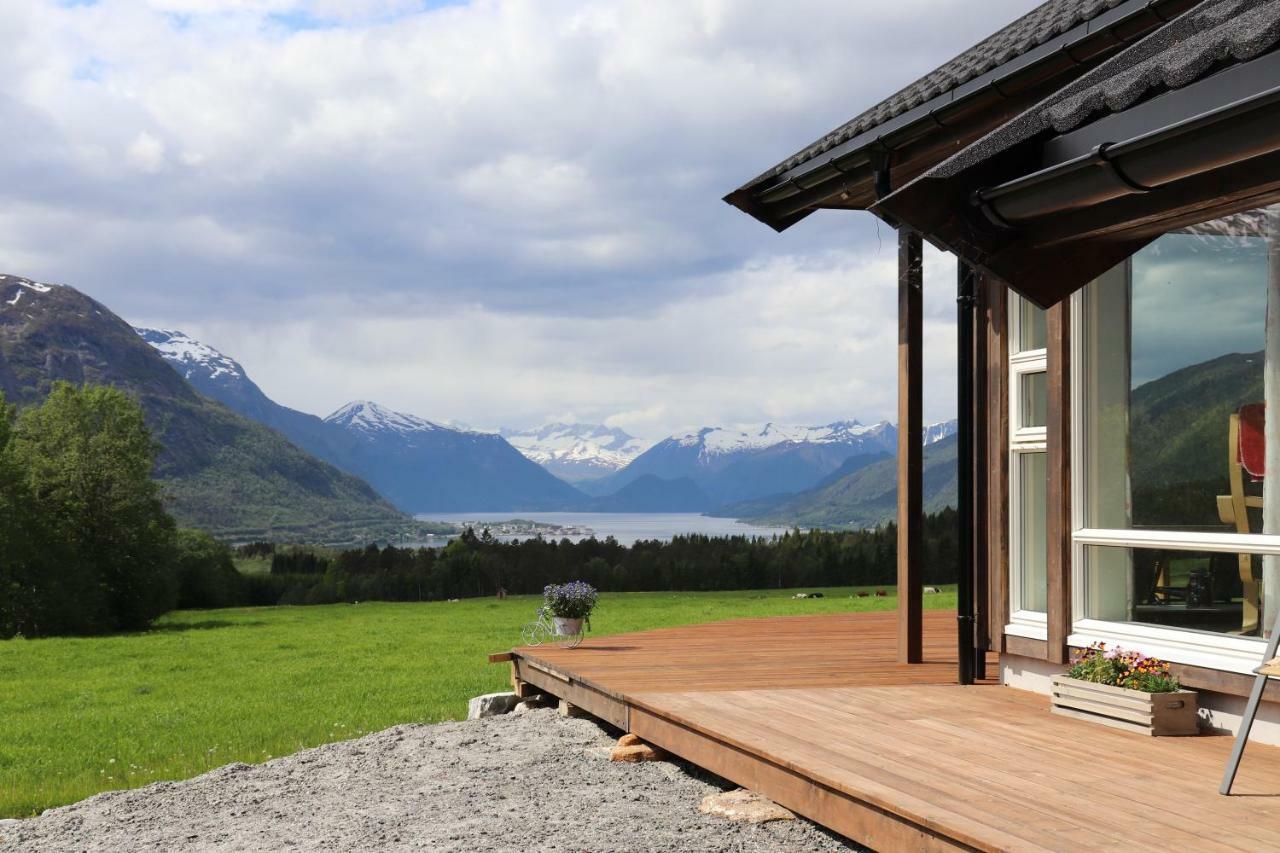 Villa Heinali Hytta à Isfjorden Extérieur photo